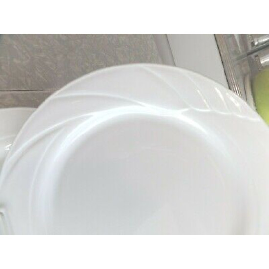 (1) CORNING PYROCERAM DINNER PLATE in the BEAUTIFUL ALL WHITE "LUZANNE" PATTERN